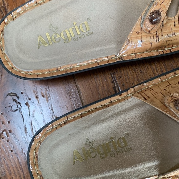 Alegria Fiona Sandals Women’s Patent Leather Tan Cork Print Platform Size 38 - Picture 5 of 14